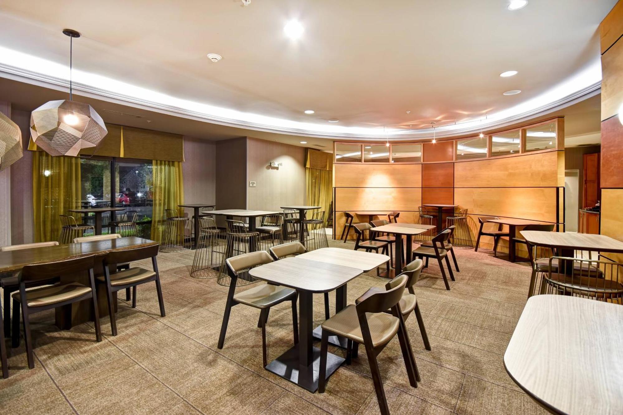 Springhill Suites Louisville Airport Dış mekan fotoğraf
